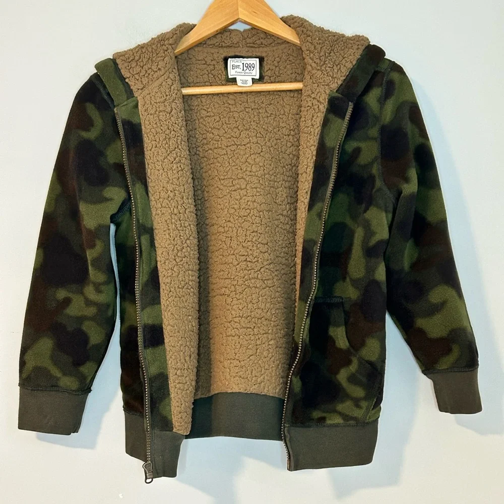 Boys Camo Sherpa-Lined Zip-Up Hoodie - Size M (7/8)